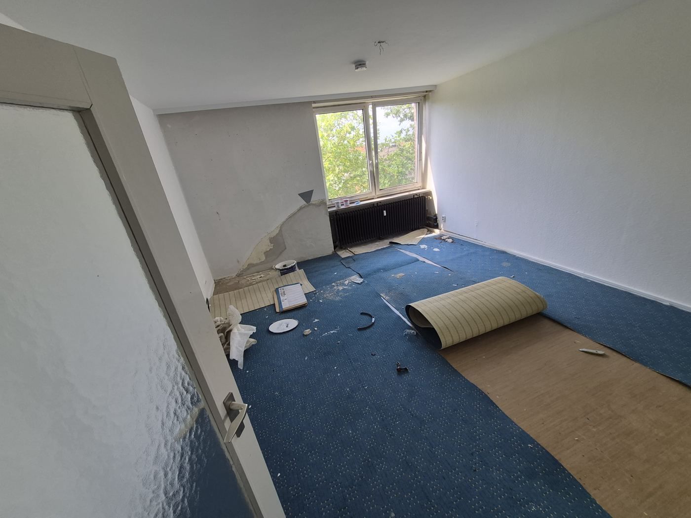 Wohnung, neuer Boden vorher